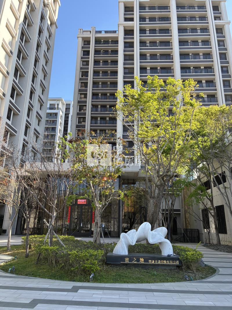 單元12蜜之地全新三房雙平車附大露臺房屋室內格局與周邊環境