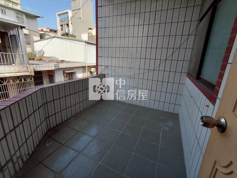 平鎮工業區多房透天厝房屋室內格局與周邊環境