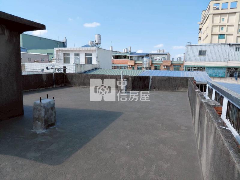 平鎮工業區多房透天厝房屋室內格局與周邊環境