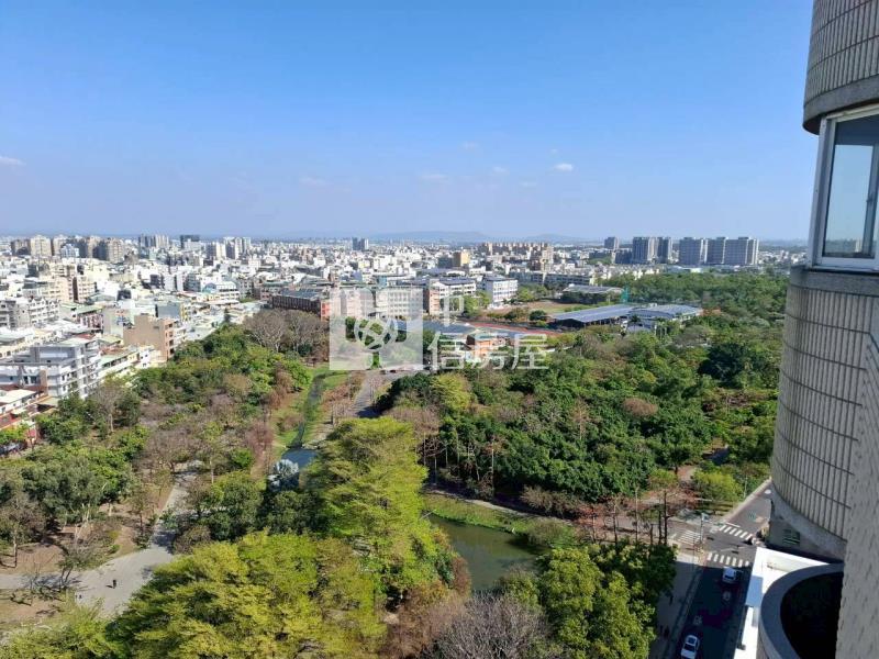 文化新世紀景觀4房+平車房屋室內格局與周邊環境