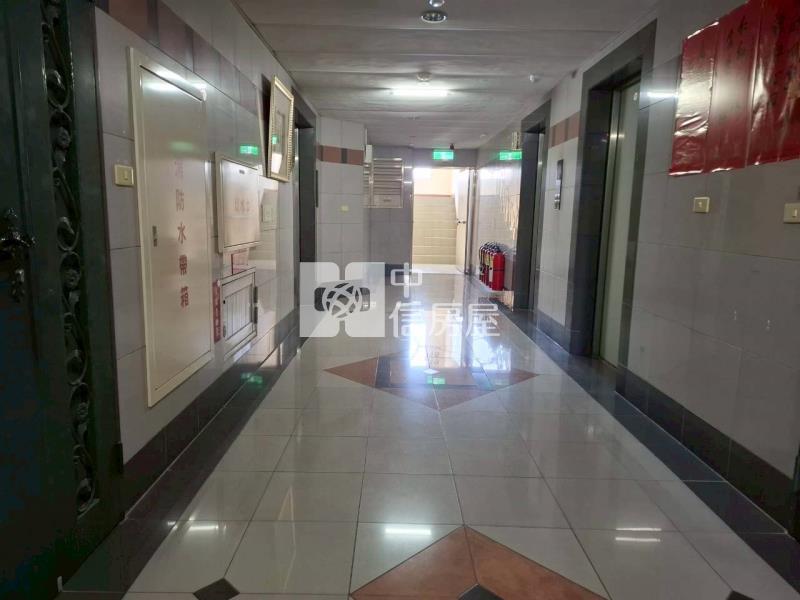 文化新世紀景觀4房+平車房屋室內格局與周邊環境