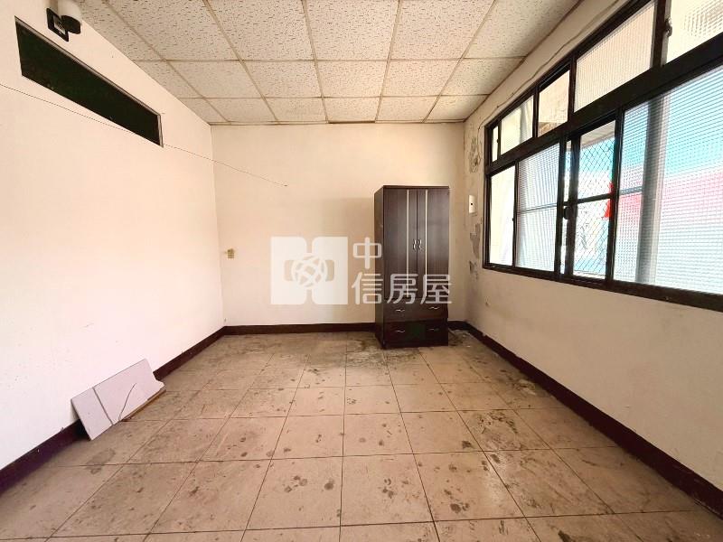 靜巷透天房屋室內格局與周邊環境