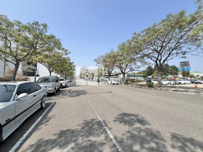 14期美和段82建地房屋室內格局與周邊環境