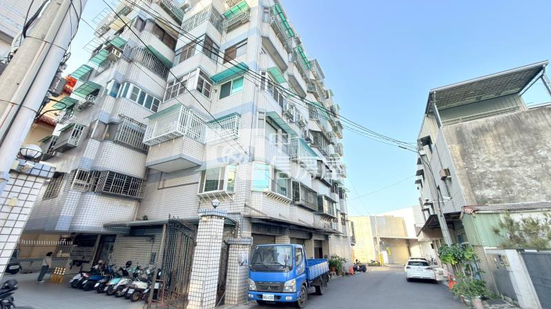 聖馬爾定旁三房 ★影音空拍在中信嘉義玉山店房屋室內格局與周邊環境