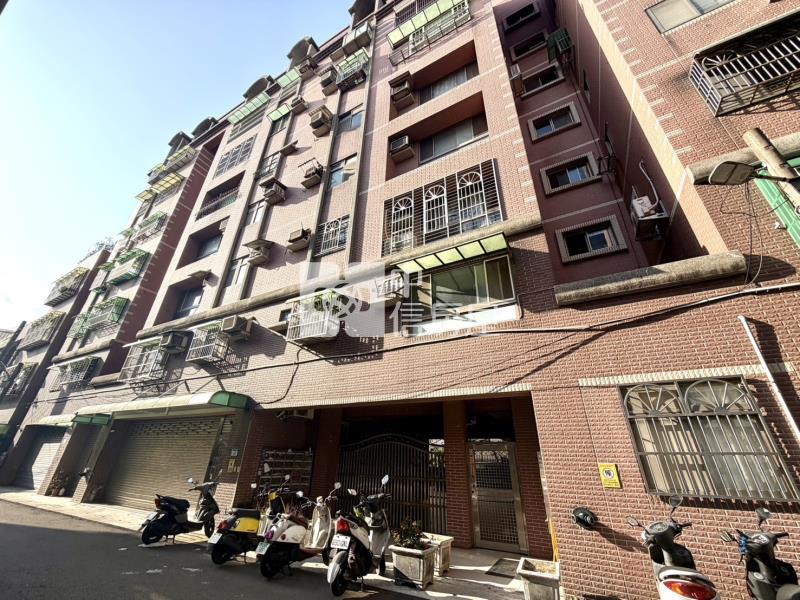 平鎮東安國中低總價電梯三房房屋室內格局與周邊環境
