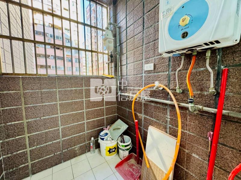 大有商圈冠倫大國全新裝潢3房房屋室內格局與周邊環境