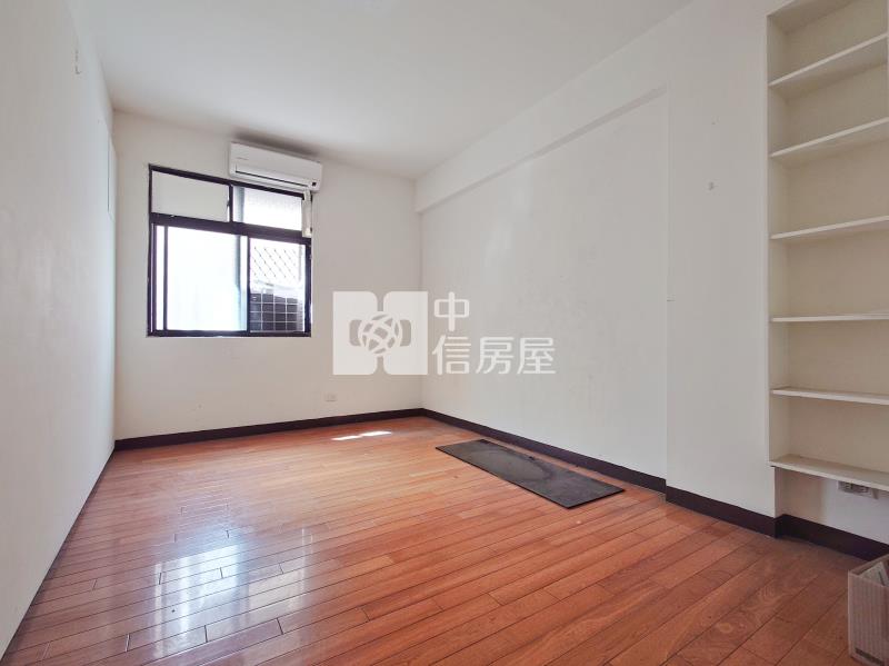 北平商圈雙戶打通寬敞美寓房屋室內格局與周邊環境