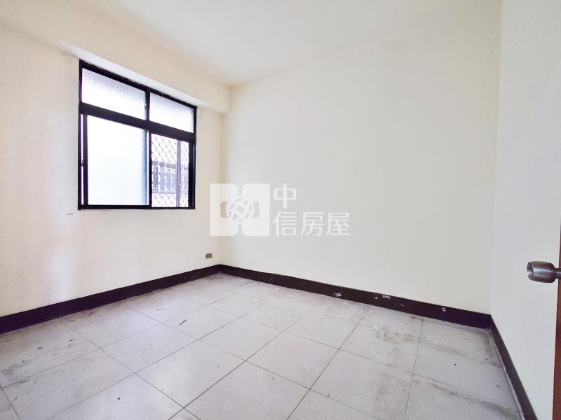 北平商圈雙戶打通寬敞美寓房屋室內格局與周邊環境