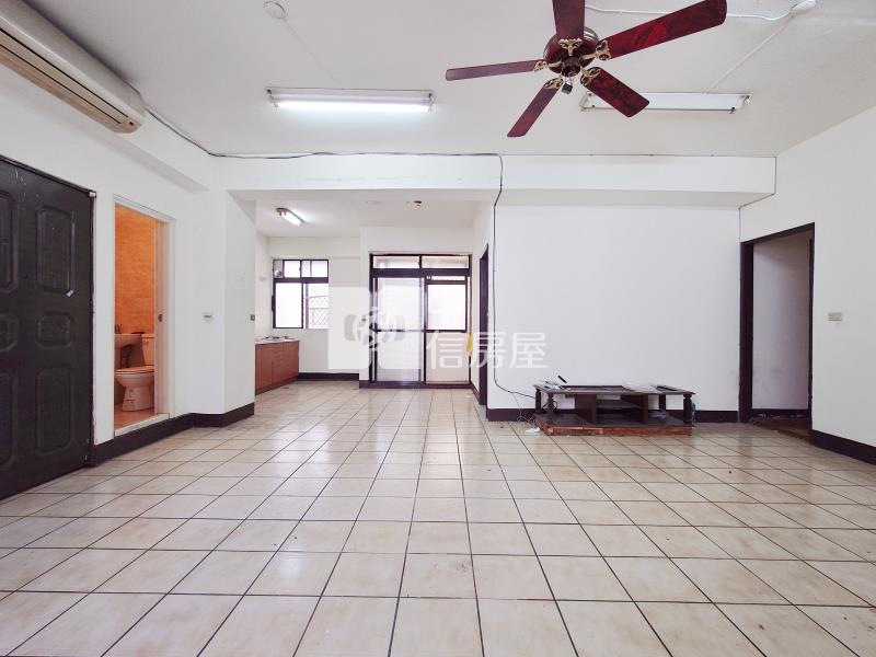 北平商圈雙戶打通寬敞美寓房屋室內格局與周邊環境