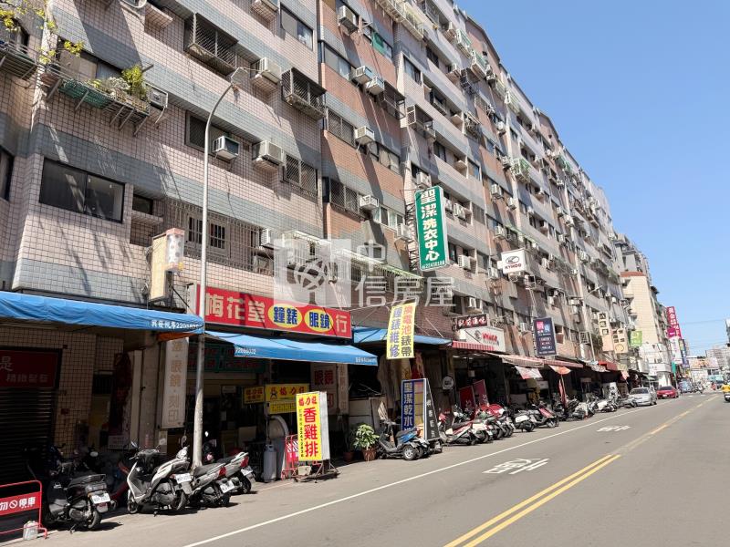 正興安路熱鬧吃市純壹樓店面房屋室內格局與周邊環境