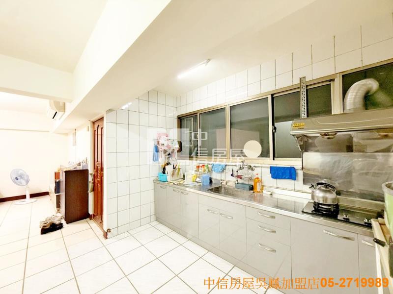 興嘉公園邊間採光美3房房屋室內格局與周邊環境