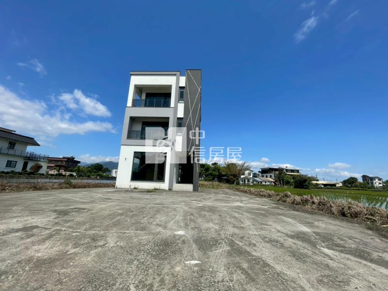 三星全新精美電梯農舍房屋室內格局與周邊環境