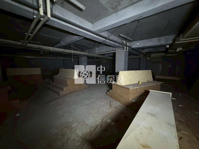 南區復興路商業區商場房屋室內格局與周邊環境