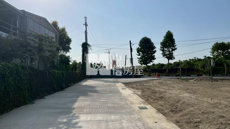 內埔鄉上龍泉段方正都農房屋室內格局與周邊環境