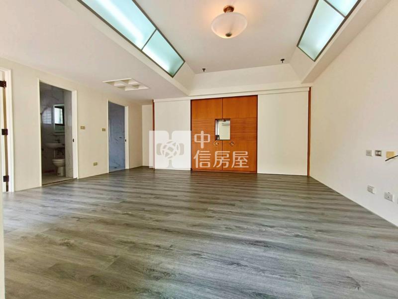 桃園中平商圈 向日葵1+1房車房屋室內格局與周邊環境