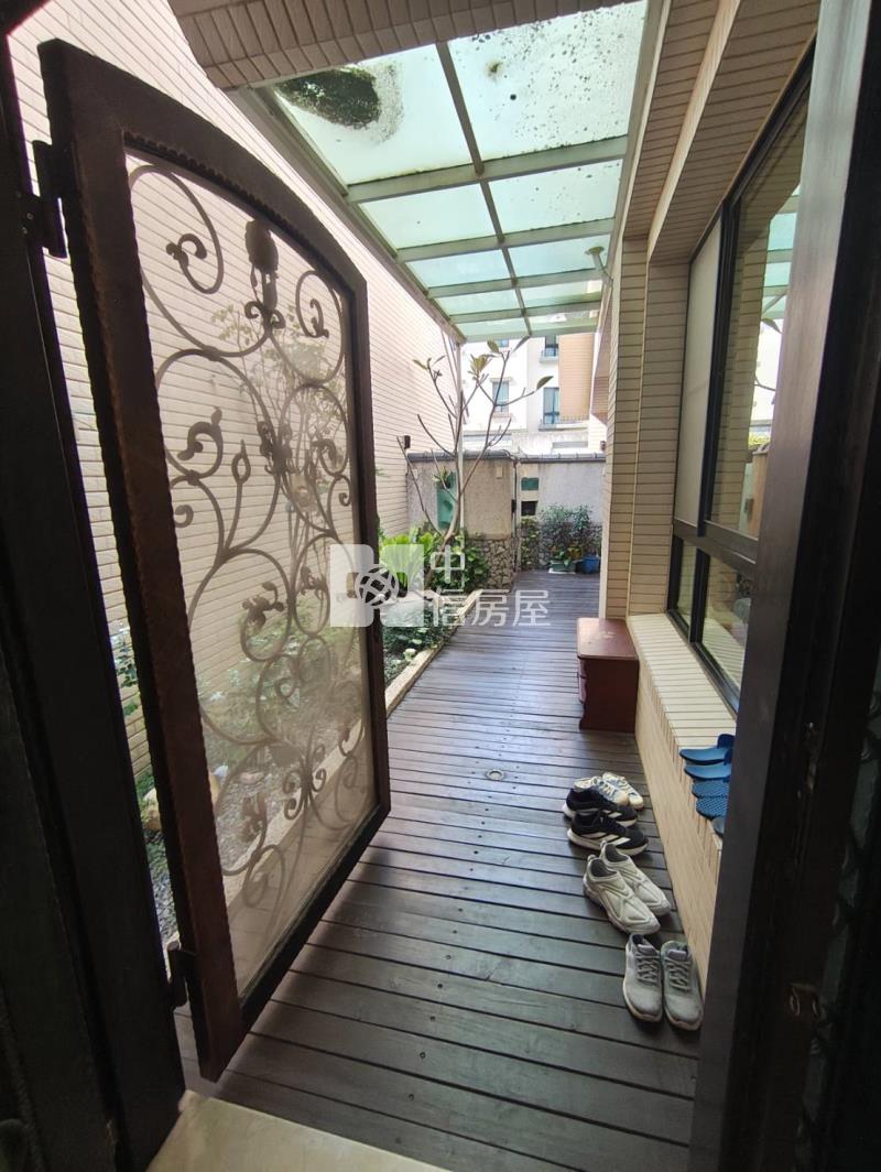 安平花巷草弄-稀有獨棟透天房屋室內格局與周邊環境