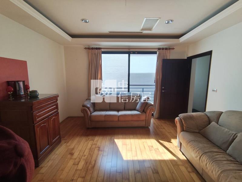 安平花巷草弄-稀有獨棟透天房屋室內格局與周邊環境