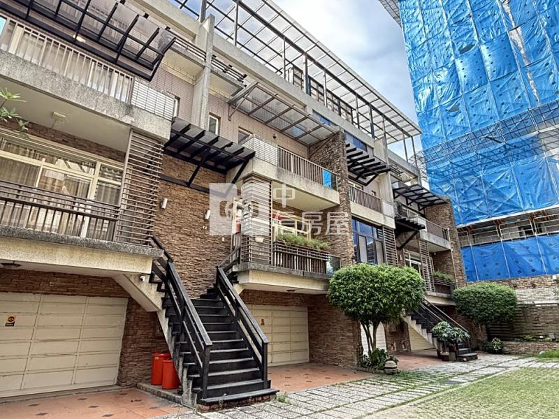 A18捷運高鐵雙車墅房屋室內格局與周邊環境