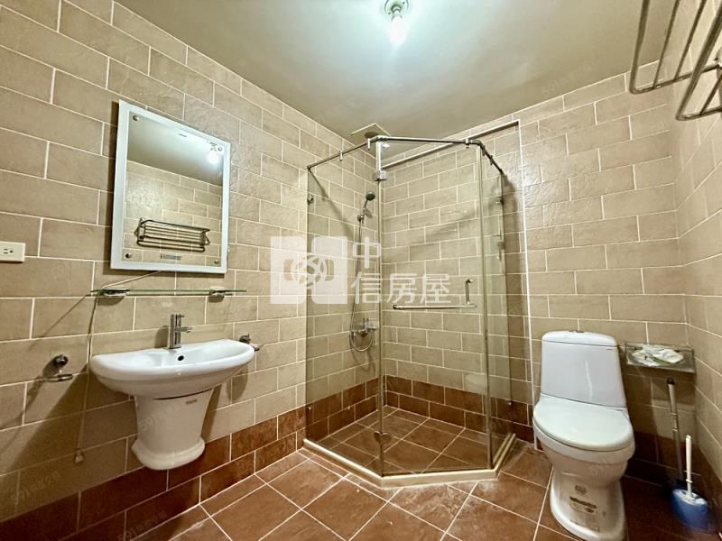 A18捷運高鐵雙車墅房屋室內格局與周邊環境