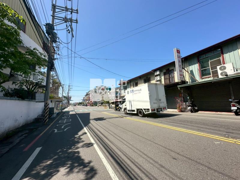 大里工業區正仁化路丁建三照廠房房屋室內格局與周邊環境