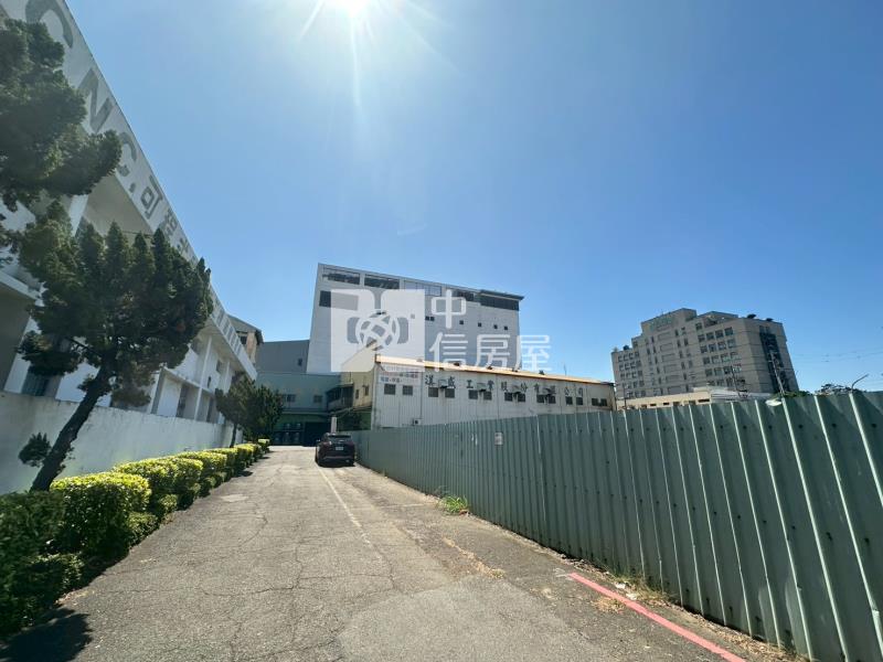 大里工業區正仁化路丁建三照廠房房屋室內格局與周邊環境