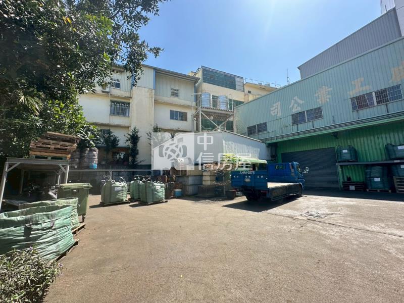 大里工業區正仁化路丁建三照廠房房屋室內格局與周邊環境