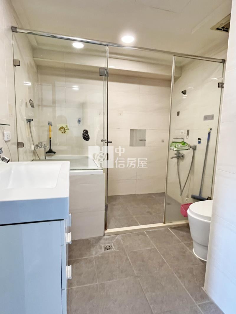 南屯國小旁視野三房雙車位房屋室內格局與周邊環境