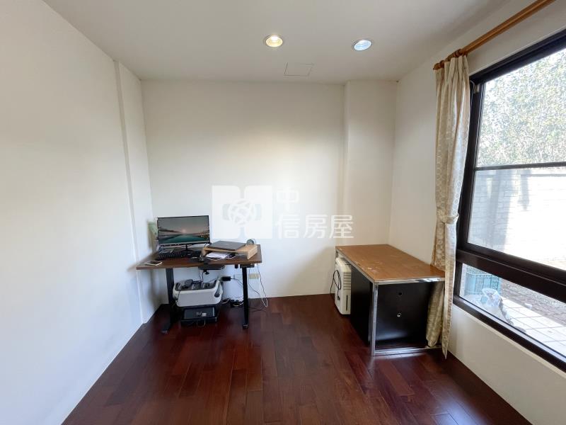 心中日月朝南孝親別墅(專任)房屋室內格局與周邊環境