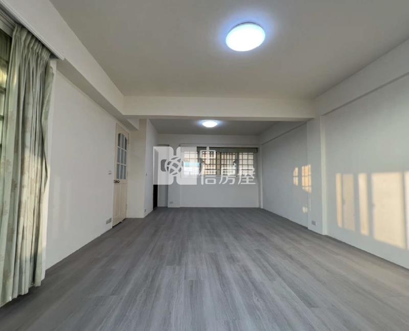 陽光山林全新整理美別墅房屋室內格局與周邊環境