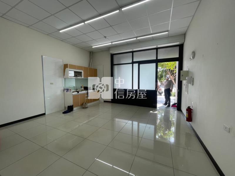 中壢普忠大道-店面+車位房屋室內格局與周邊環境