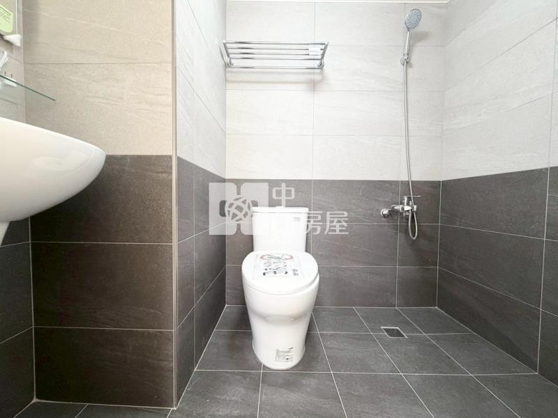 廣三北城高樓層三房房屋室內格局與周邊環境