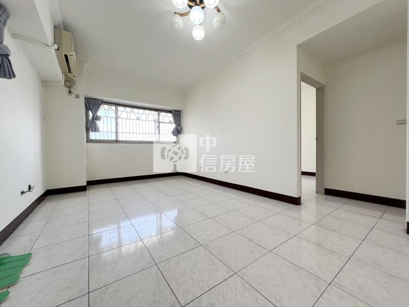 東安國中低總價電梯美三房房屋室內格局與周邊環境