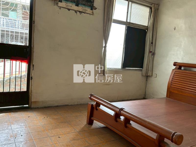 海佃國中傳統車墅房屋室內格局與周邊環境