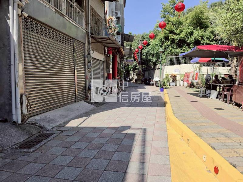 (專)府前路開山公園旁店面房屋室內格局與周邊環境