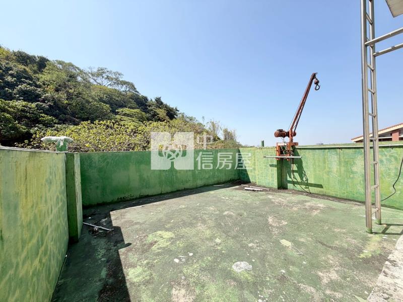 臨路雙車邊間透天A房屋室內格局與周邊環境