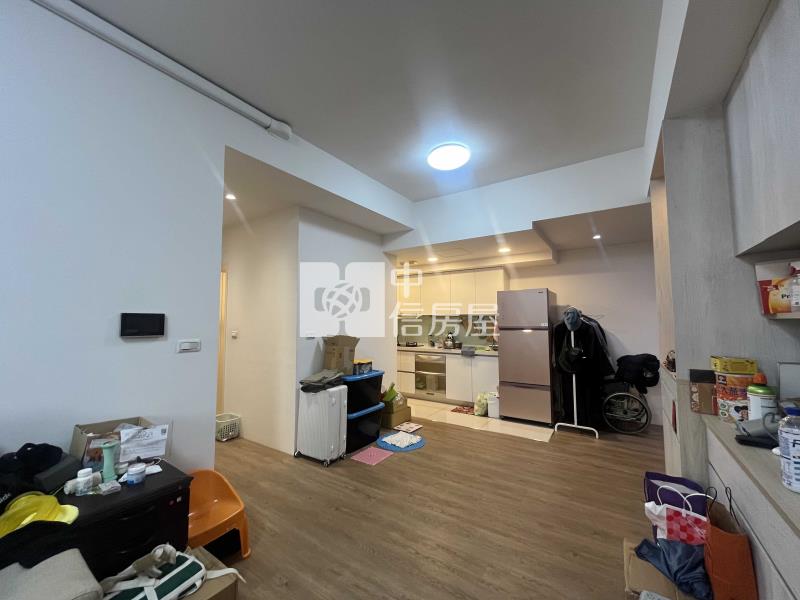 專任|宜雄丰疆|3房雙車位|露臺戶房屋室內格局與周邊環境