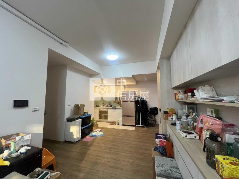 專任|宜雄丰疆|3房雙車位|露臺戶房屋室內格局與周邊環境