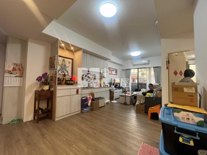 專任|宜雄丰疆|3房雙車位|露臺戶房屋室內格局與周邊環境