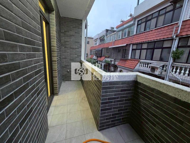 龍潭國中全新整理5房+雙車位透天房屋室內格局與周邊環境