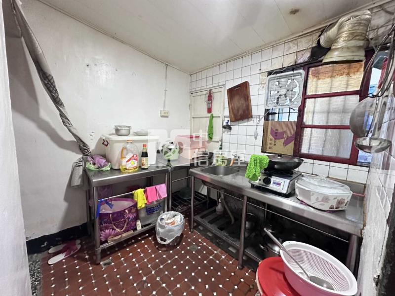 獨家-八德霄裡國小買地送屋(平房)房屋室內格局與周邊環境