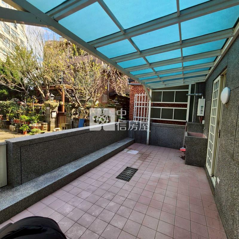 楊梅陽光山林前庭後院美墅房屋室內格局與周邊環境