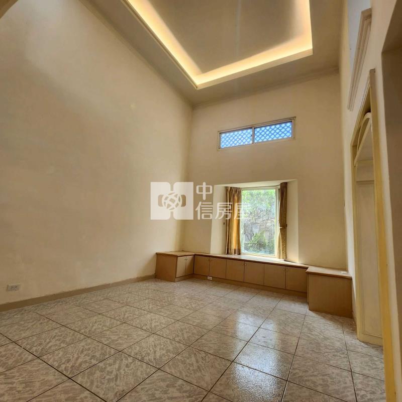 楊梅陽光山林前庭後院美墅房屋室內格局與周邊環境