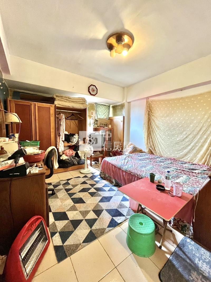 南區工學商圈低總價大三房房屋室內格局與周邊環境