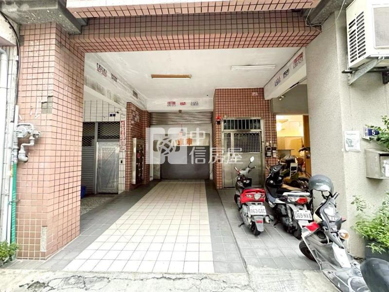 文華高中捷運站6+7樓三房平車房屋室內格局與周邊環境