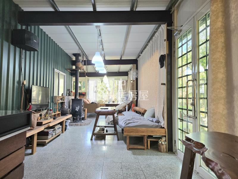 新社渡假休閒農地(專任)房屋室內格局與周邊環境