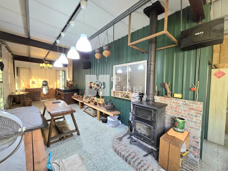 新社渡假休閒農地(專任)房屋室內格局與周邊環境