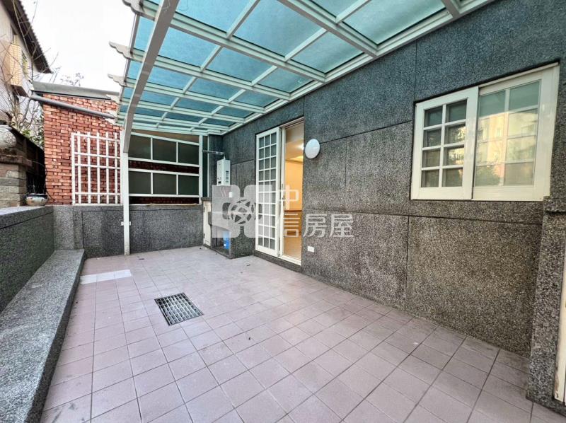 楊梅交流道庭院透天房屋室內格局與周邊環境