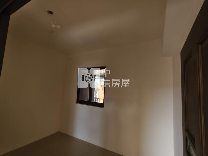 5Y05復興苑美2房房屋室內格局與周邊環境