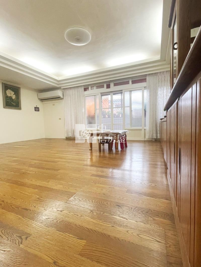 【新世紀】草漯國小華厦3房房屋室內格局與周邊環境