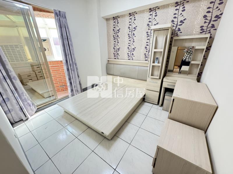 中壢交流道.文化國小旁邊間採光美三房房屋室內格局與周邊環境